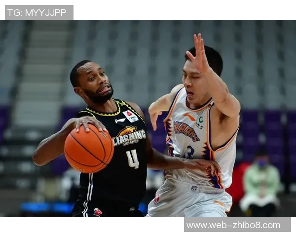 2015年CBA季后赛上海队对阵辽宁队精彩回顾与赛后分析