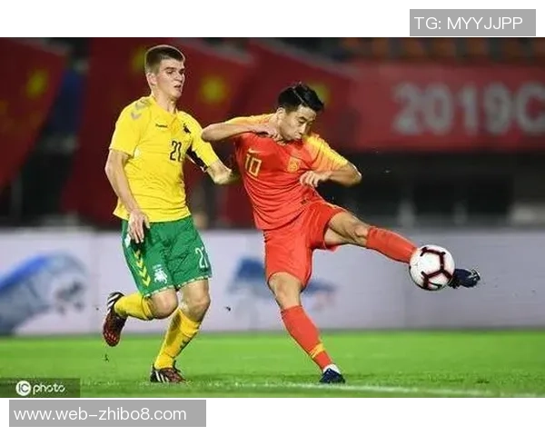 中国与朝鲜足球对决直播精彩瞬间全记录