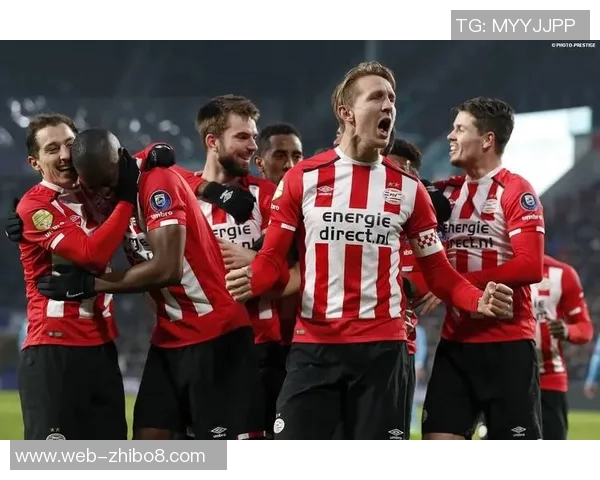 多德勒支迎战埃因霍温青队全力争胜展现球队实力与斗志